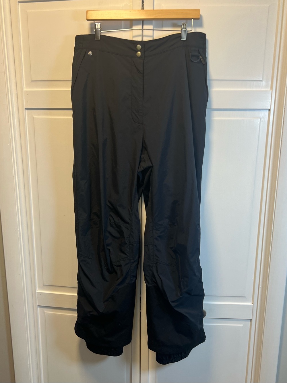 L.L. Bean Black Women's Snow Pants with Elastic Cuffs Size XL
